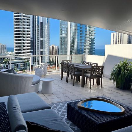 Private Sky Terrace Classic Penthouse 2 Car Parks Apartment Gold Coast Exterior photo